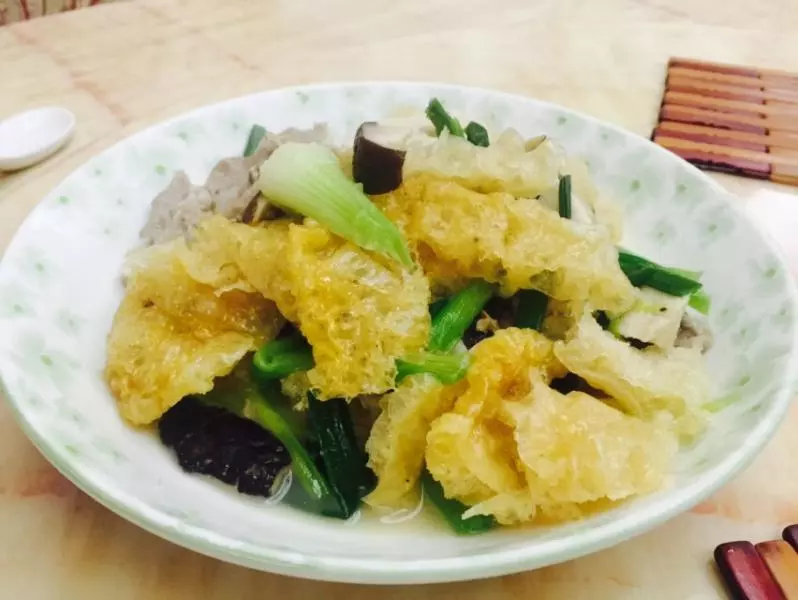 香菇虾米炒肉皮