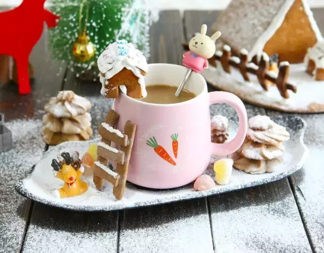 聖誕薑餅屋丨築個小屋，下雪天一起過聖誕！