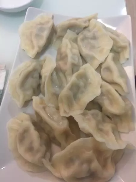 白菜香菇海鲜水饺