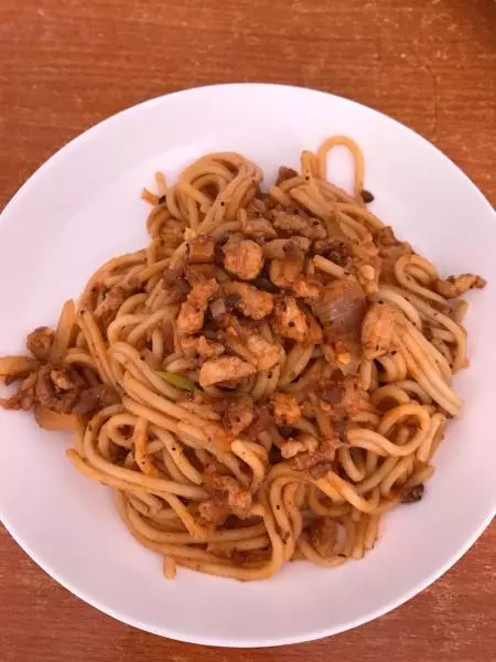 黑椒鸡肉蘑菇意面