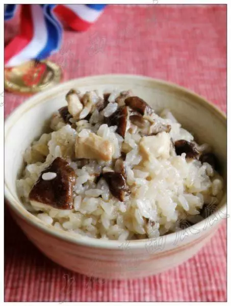 香菇雞湯煲飯