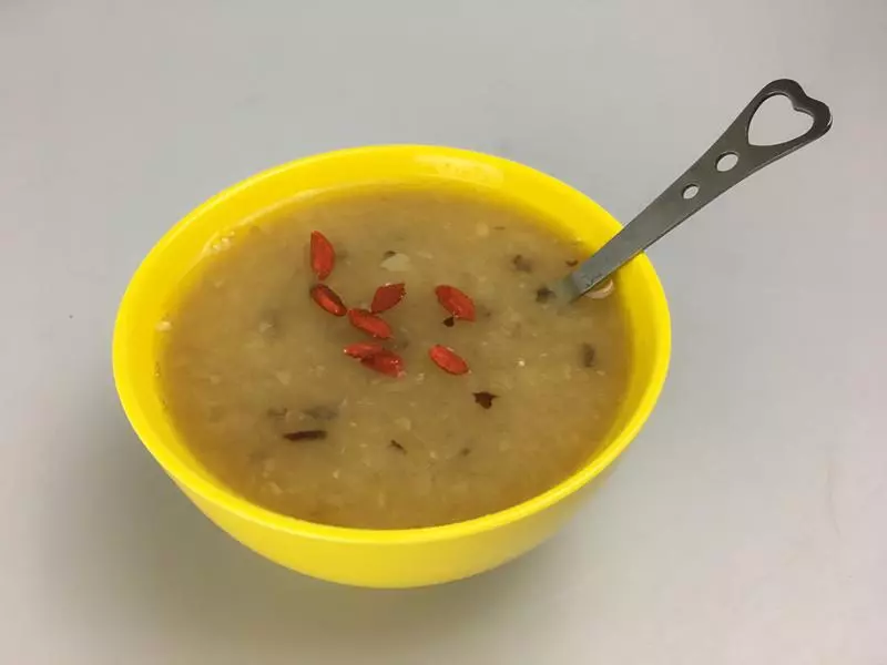【Oster食谱】银耳莲子汤