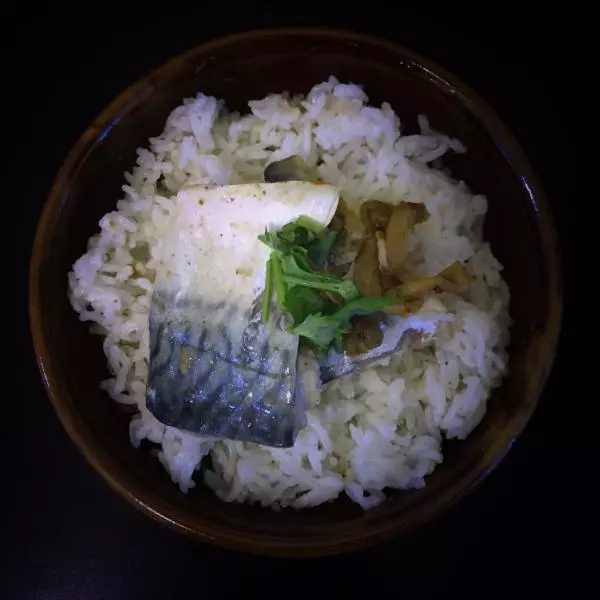 鯖魚蒸飯
