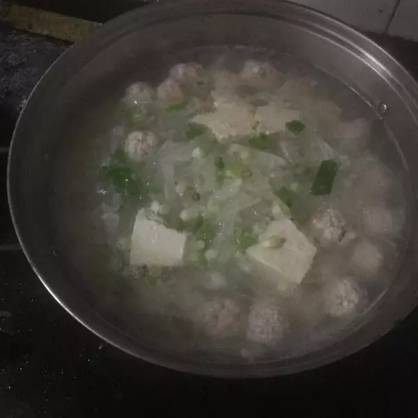 蘿蔔丸子湯