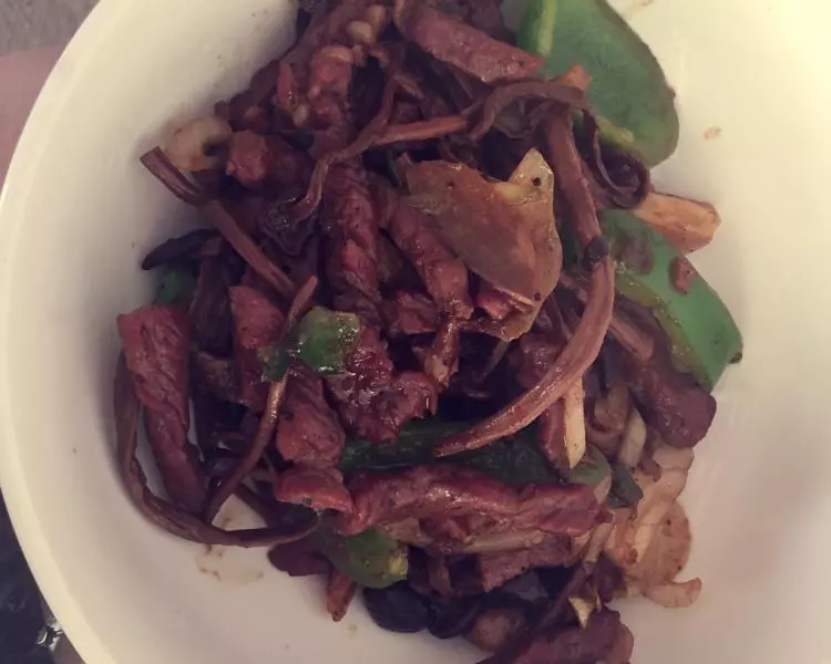 茶樹菇炒牛肉