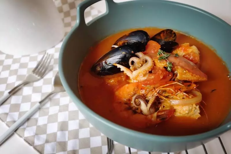 家常番茄海鲜汤
