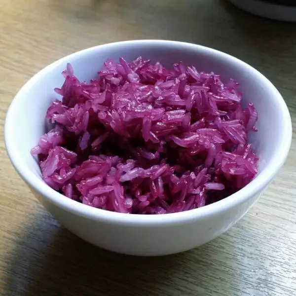 质朴的家乡味----紫色糯米饭