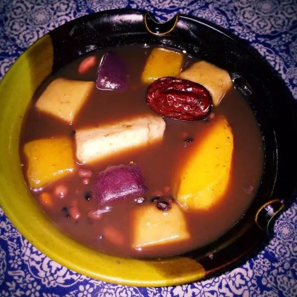 五红汤芋圆 营养味美赛过鲜芋仙