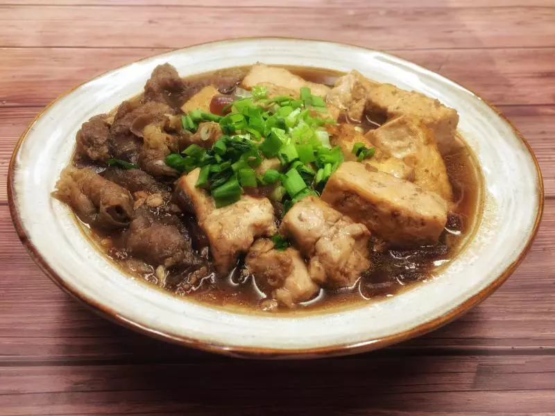 雪平锅无油懒人料理--肉豆腐