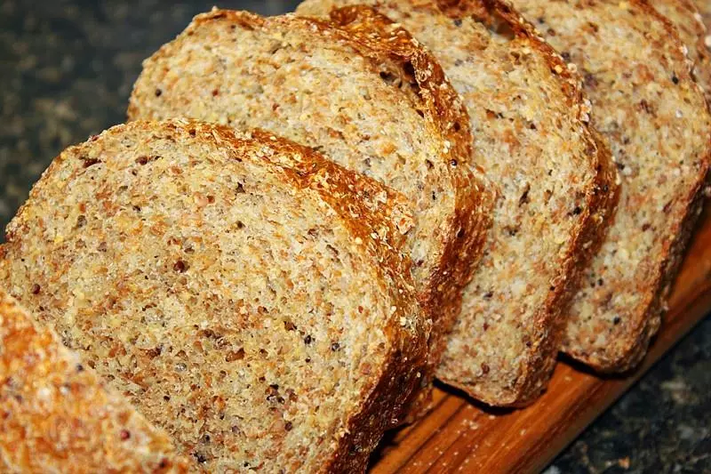 100%发芽谷物面包丨健康·三餐