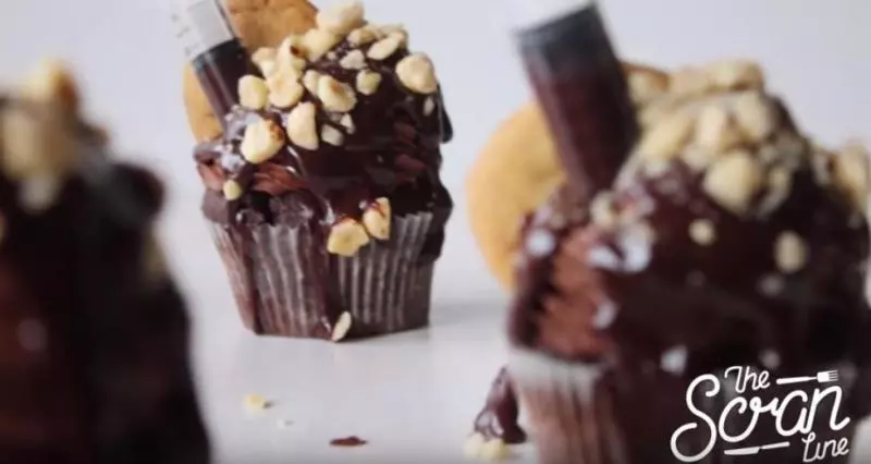 Ultimate Nutella Cupcake
榛子巧克力酱杯子蛋糕