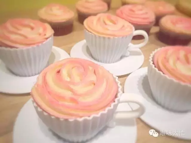 不一樣的cupcake