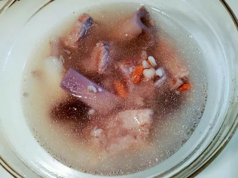 淮山薏米芡實排骨湯