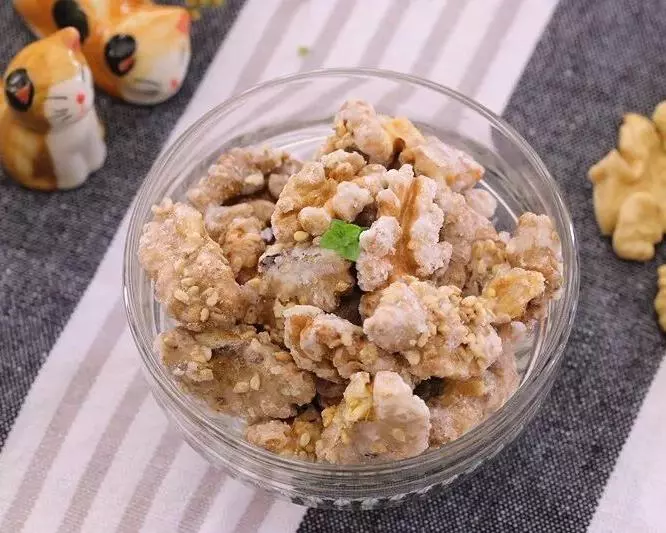 低糖版糖霜核桃
宝宝辅食食谱