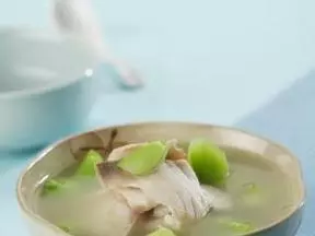 芥兰鱼片汤