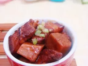 芋头烧肉