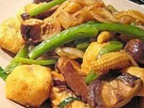 青丝香菇烩豆腐